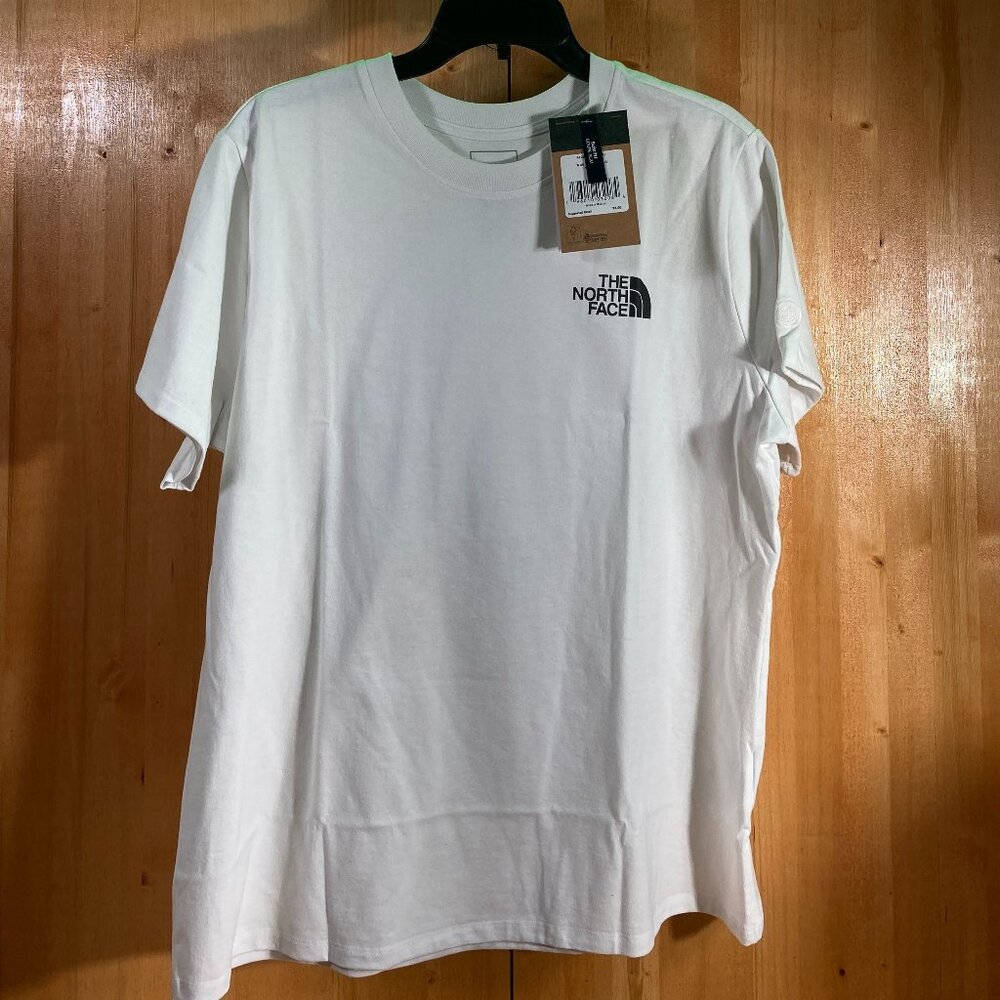 NEW! THE NORTH FACE XXL 2XL Slim Fit Earth Day WomenT-Shirt Tee Shirt Top